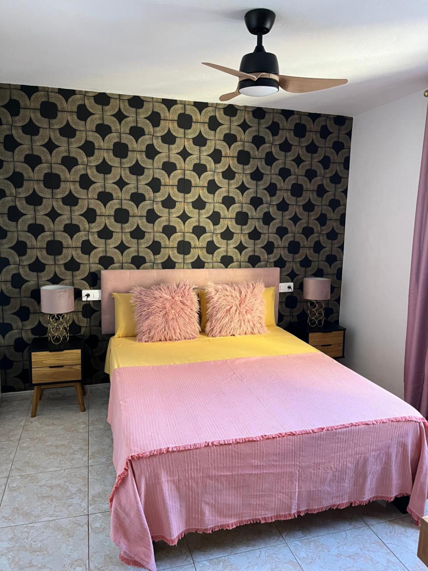 Cornelias Home Tc3 Atico Los Cristianos  Exterior foto